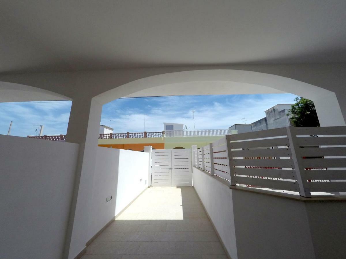 Casa Vacanze Coralloholiday Torre Lapillo Exterior foto